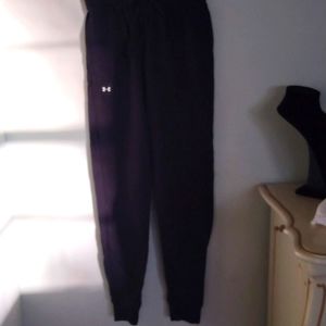 Black under armor sweatpants